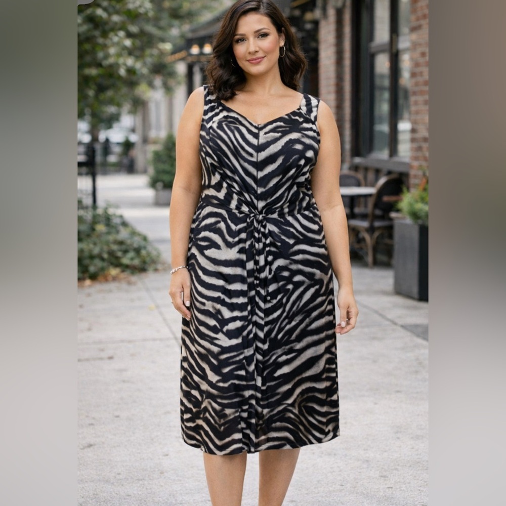 Jones NY Midi Dress 18W Black Gray Animal Print Faux Silk Pockets Lightweight
